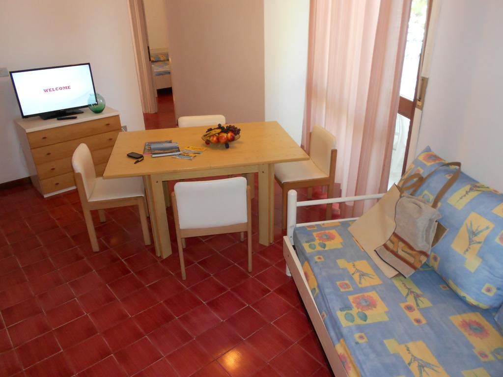 Appartamenti Vacanza Albatros Линьяно-Саббьядоро Экстерьер фото